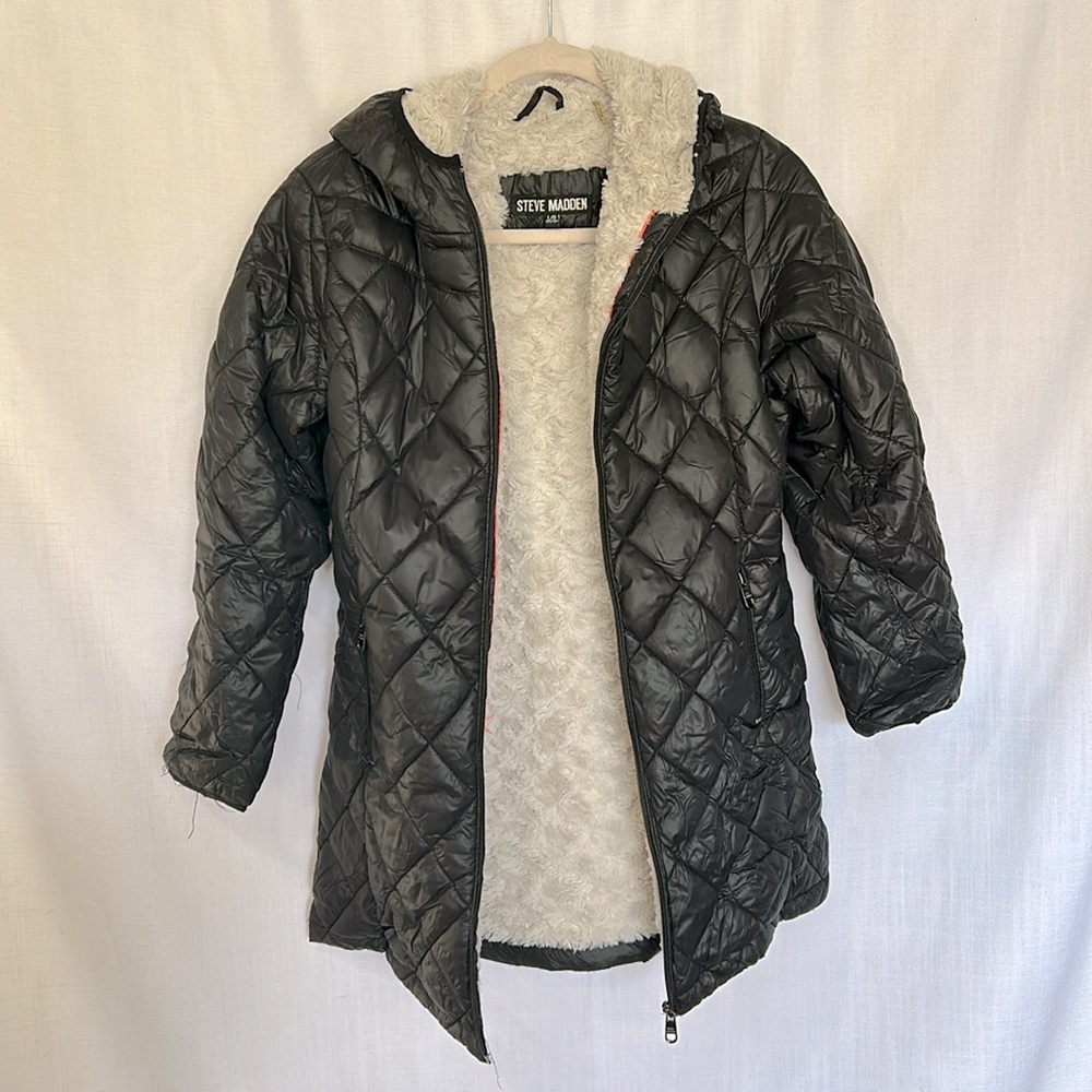Girls Large 14/16 Steve Madden fur lined plush quilted long jacket with zipper